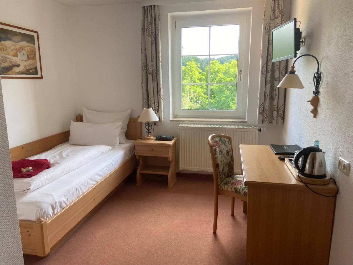 Muldenschlosschen Hotel Lunzenau Eksteriør billede